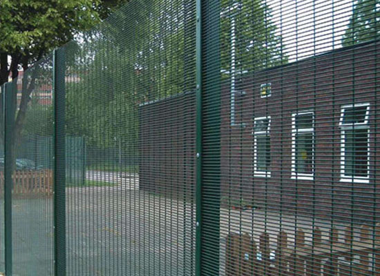 防攀爬護欄網(wǎng)
